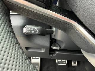 SKODA Karoq usata, con Boardcomputer