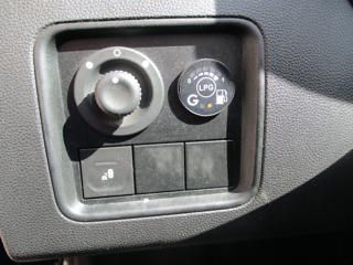DACIA Duster usata, con Bluetooth