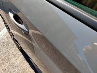 PEUGEOT 208 usata, con Sensori di parcheggio posteriori