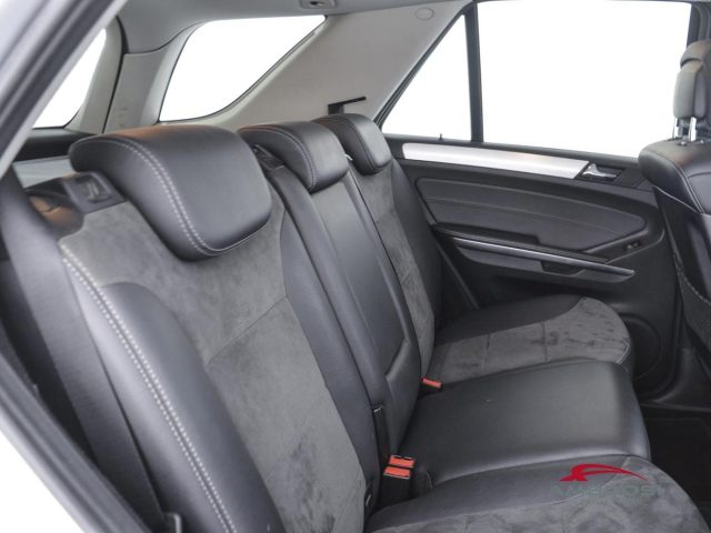 MERCEDES-BENZ ML 320 usata 10