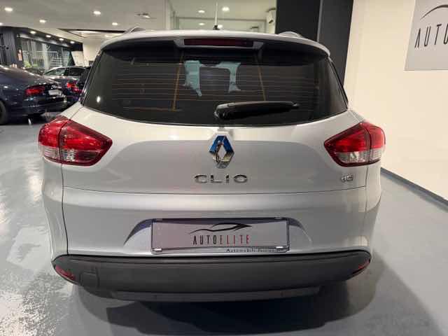 RENAULT Clio usata, con Autoradio