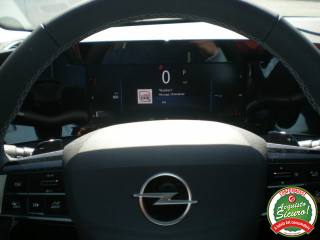 OPEL Astra usata, con Fari LED