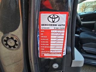 TOYOTA Yaris usata 15