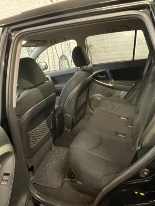 TOYOTA RAV 4 usata, con Airbag laterali