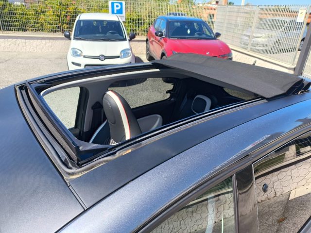 RENAULT Twingo usata 4