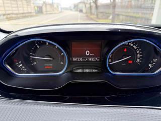 PEUGEOT 2008 usata, con Controllo trazione