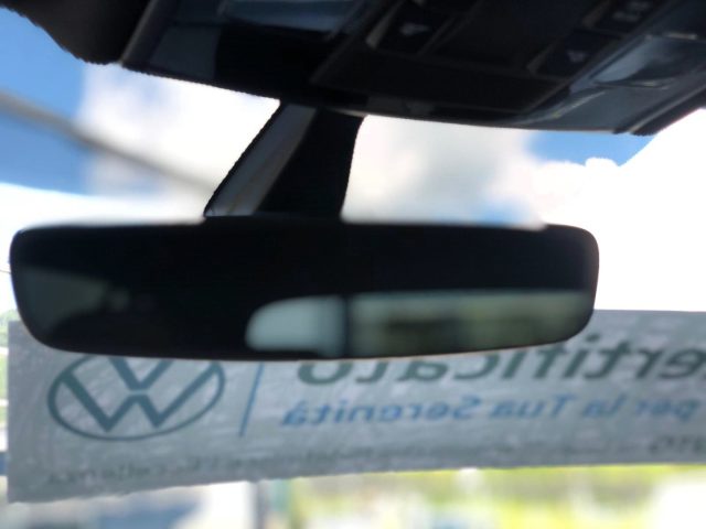 VOLKSWAGEN Golf GTI usata, con Sensori di parcheggio posteriori