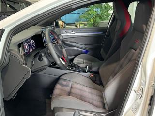 VOLKSWAGEN Golf usata, con Cruise Control