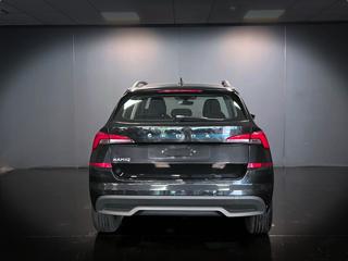 SKODA Kamiq usata, con Autoradio