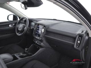 VOLVO XC40 usata 11