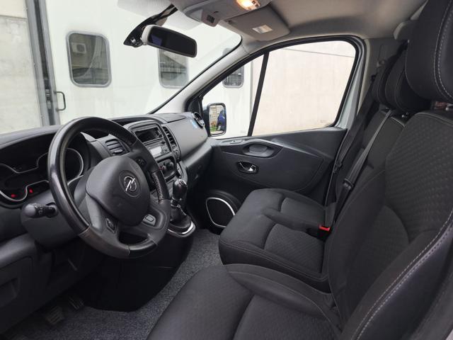 OPEL Vivaro usata 21