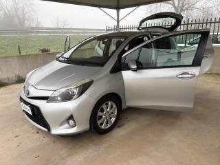 TOYOTA Yaris usata 43