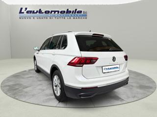 VOLKSWAGEN Tiguan usata, con Boardcomputer