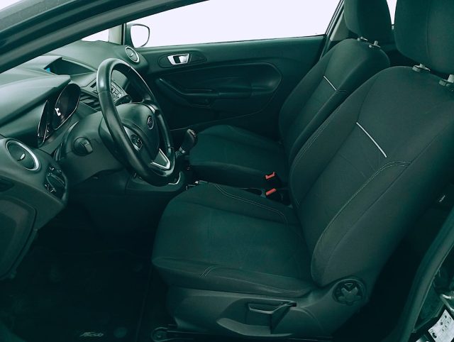 FORD Fiesta usata, con Sedile posteriore sdoppiato