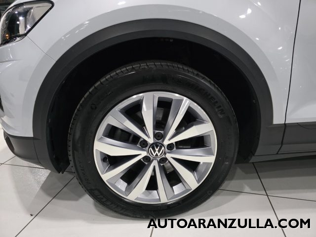 VOLKSWAGEN T-Roc usata, con Autoradio digitale