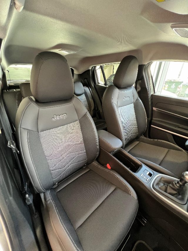 JEEP Avenger usata, con Airbag