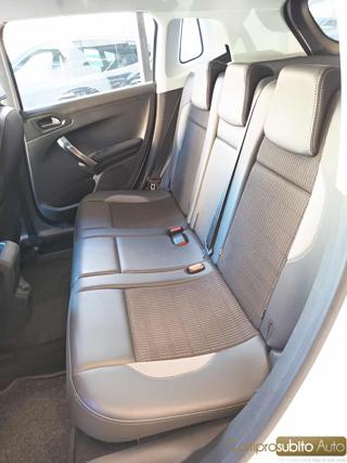 PEUGEOT 2008 usata, con Bluetooth