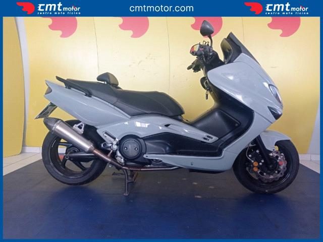 YAMAHA T-Max 500 usata 2