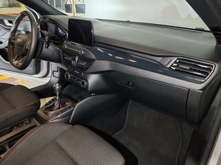 FORD Focus usata, con Park Distance Control