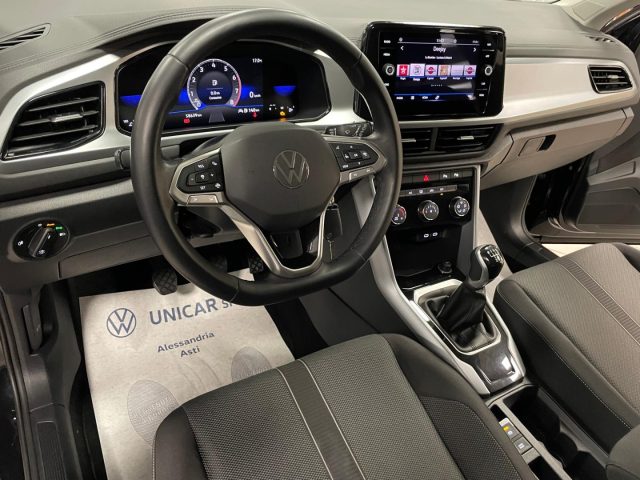 VOLKSWAGEN T-Roc usata, con USB