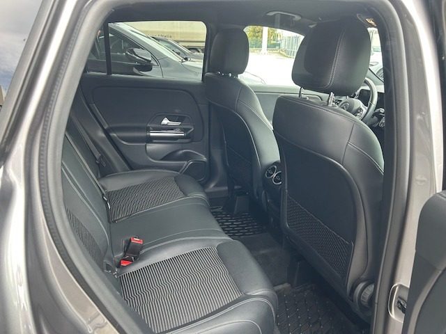 MERCEDES-BENZ GLA 200 usata, con Controllo trazione