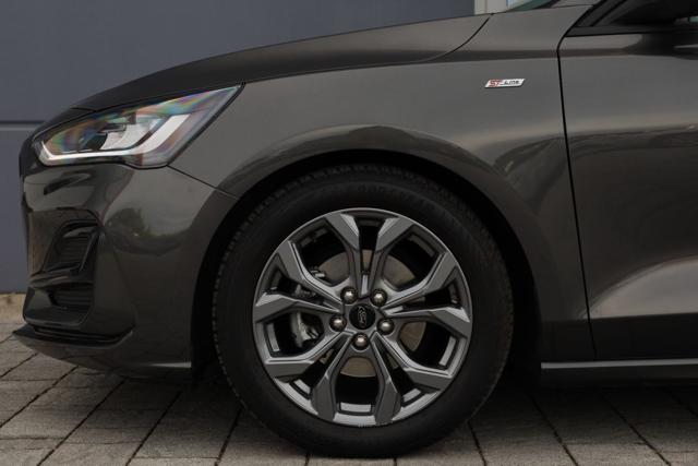 FORD Focus usata, con Telecamera per parcheggio assistito