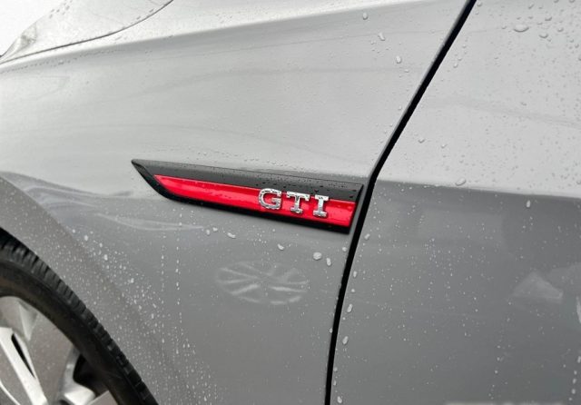 VOLKSWAGEN Golf usata, con Airbag Passeggero
