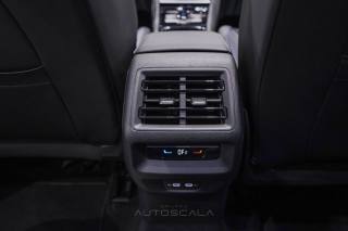 VOLKSWAGEN Tiguan usata, con Sensori di parcheggio posteriori