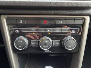 VOLKSWAGEN T-Roc usata, con Autoradio digitale