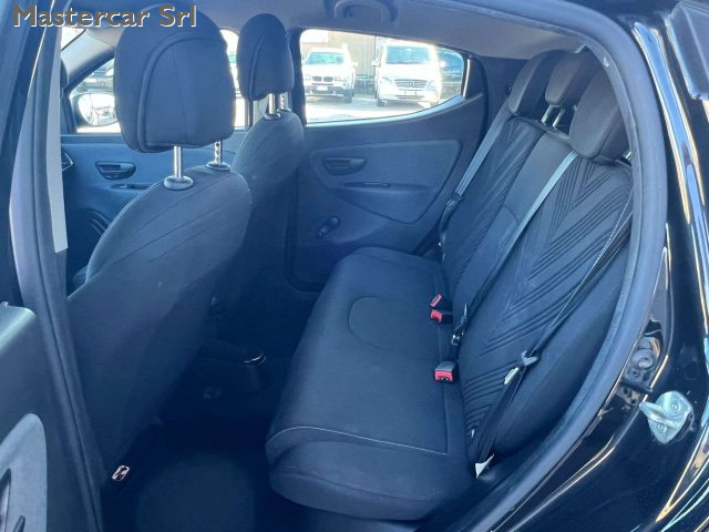 LANCIA Ypsilon usata, con Controllo trazione