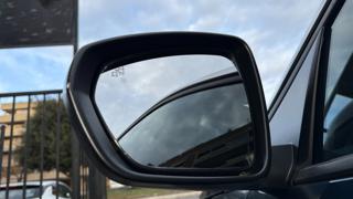 PEUGEOT 3008 usata, con Touch screen