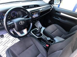TOYOTA Hilux usata, con Fendinebbia