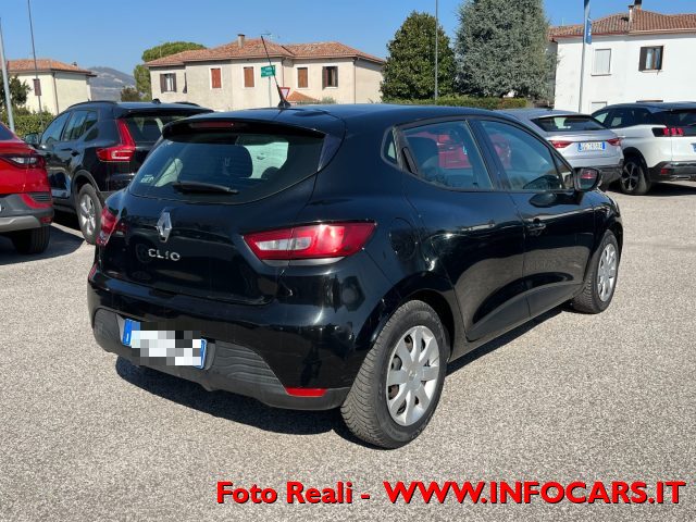 RENAULT Clio usata, con Airbag