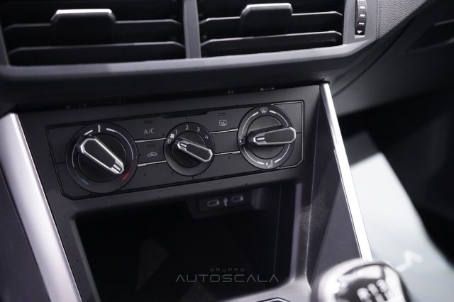 VOLKSWAGEN Taigo usata, con Specchietti laterali elettrici