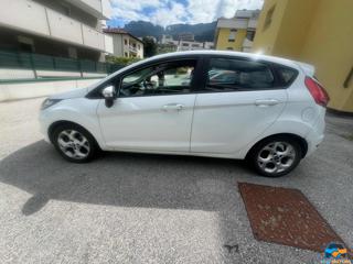 FORD Fiesta usata, con Airbag
