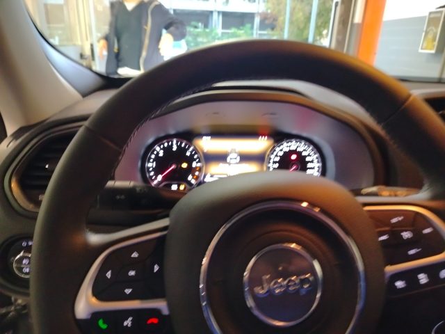 JEEP Renegade usata, con Sensori di parcheggio posteriori