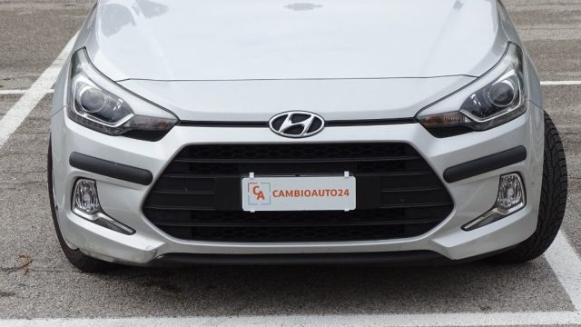 HYUNDAI i20 usata, con Sensore di pioggia