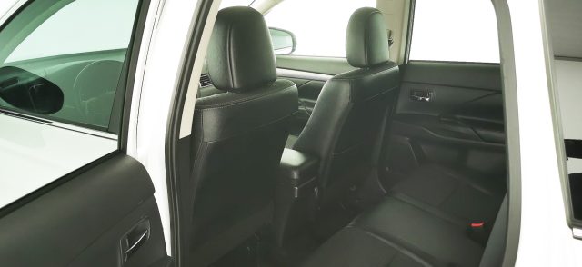 MITSUBISHI Outlander usata, con Sensore di luce