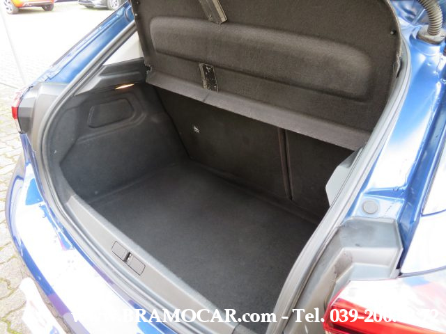 OPEL Corsa usata, con Autoradio digitale