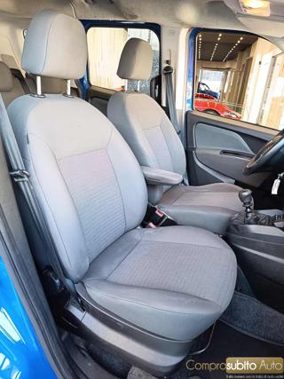 FIAT Doblo usata, con Servosterzo