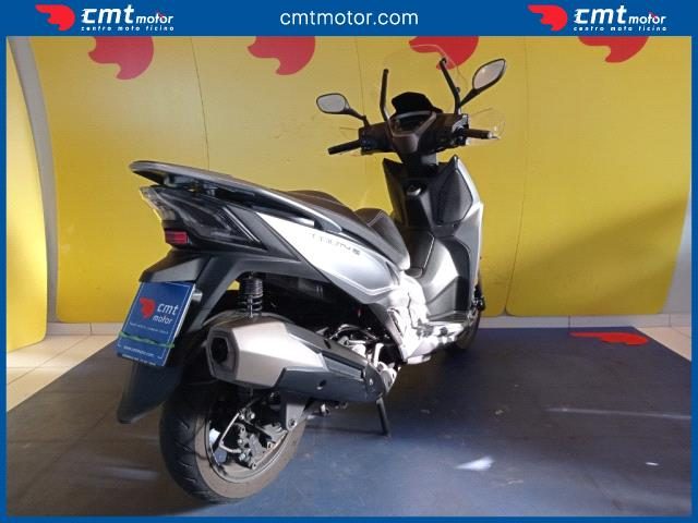 KYMCO Agility 300 usata 1