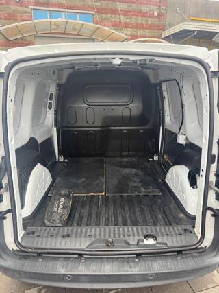 RENAULT Kangoo usata, con Servosterzo
