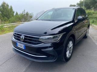 VOLKSWAGEN Tiguan usata, con Airbag