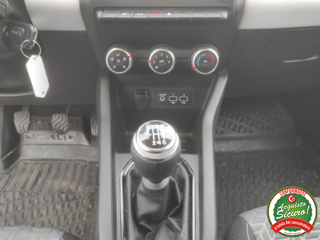 RENAULT Clio usata, con Sistema di navigazione