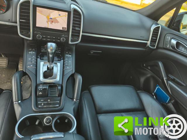 PORSCHE Cayenne usata, con Fendinebbia