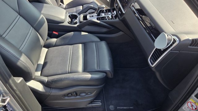 PORSCHE Cayenne usata, con Regolazione elettrica sedili