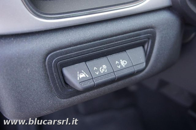 RENAULT Captur usata, con Fari LED