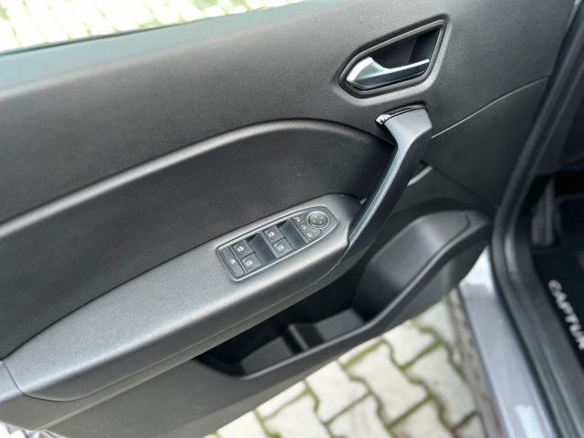 RENAULT Captur usata, con Boardcomputer