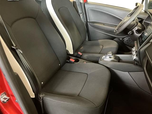 RENAULT ZOE usata, con Fari LED