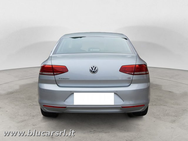 VOLKSWAGEN Passat usata, con Airbag Passeggero